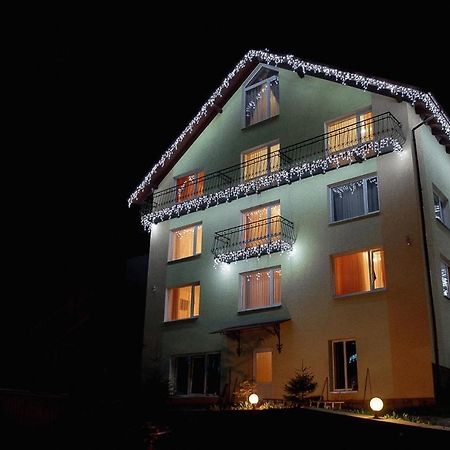 Toga Hotel Iablunîțea Exterior foto
