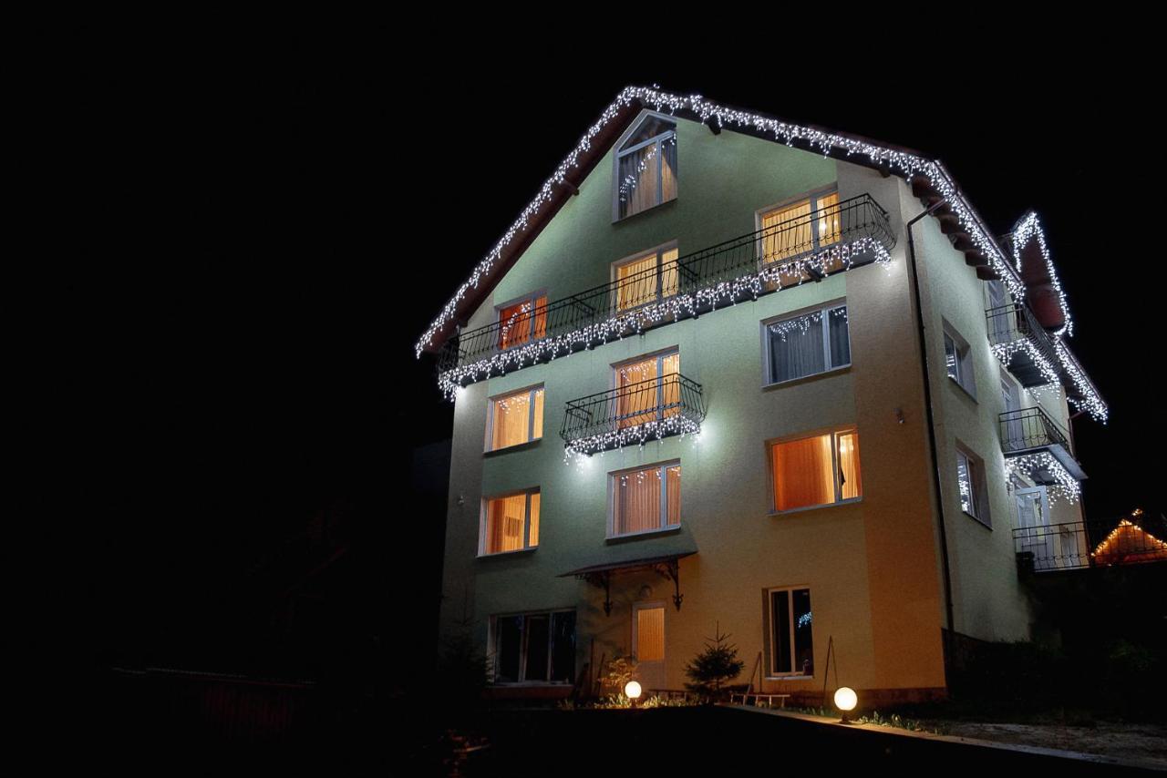 Toga Hotel Iablunîțea Exterior foto
