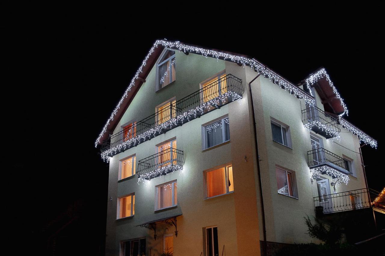 Toga Hotel Iablunîțea Exterior foto