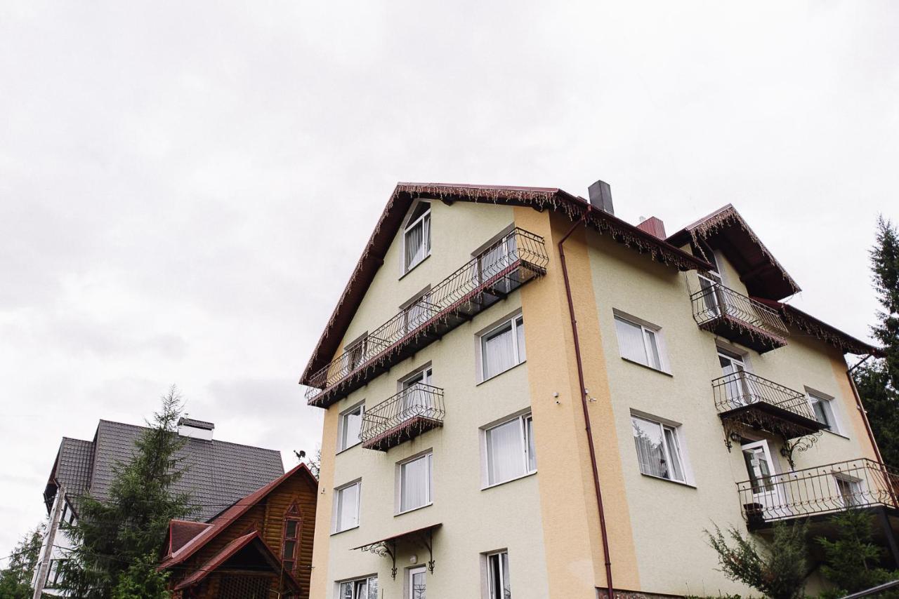 Toga Hotel Iablunîțea Exterior foto