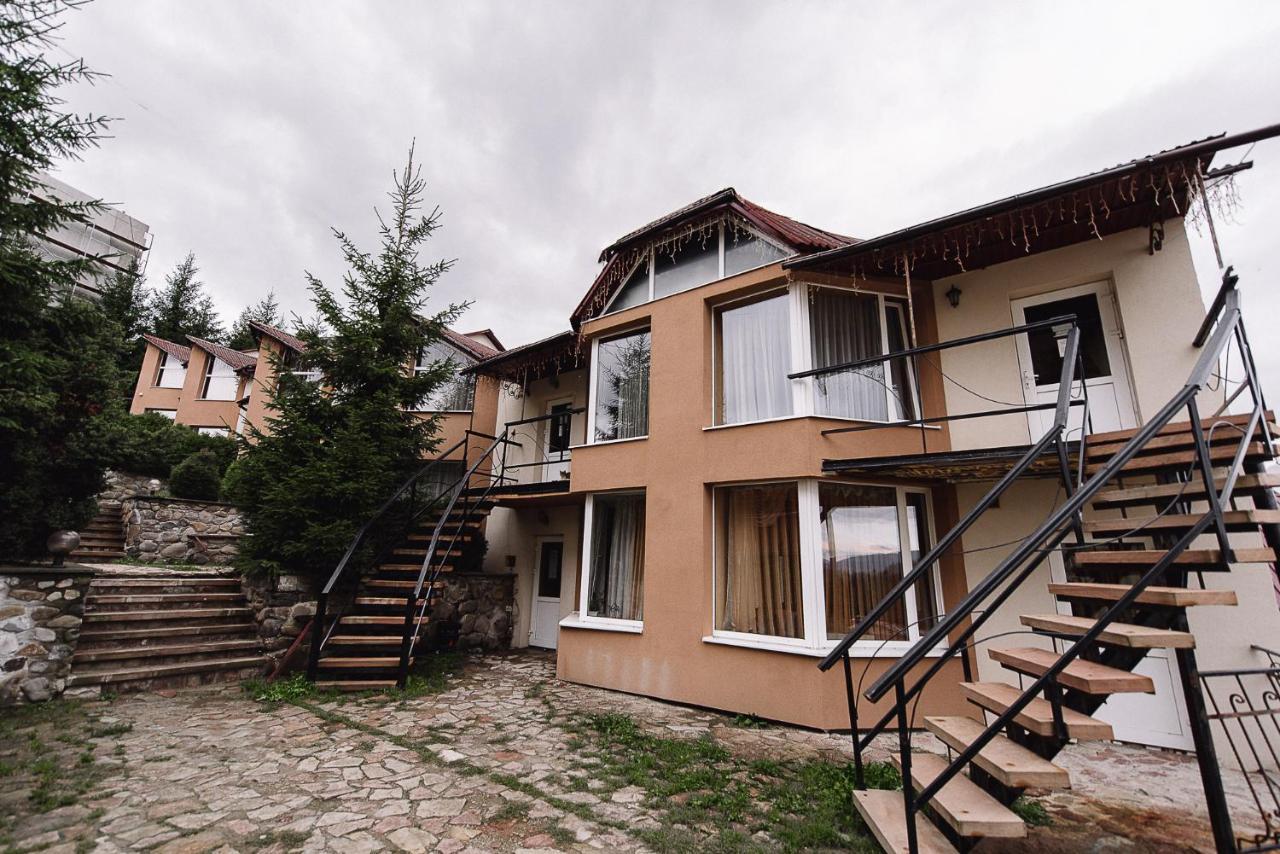 Toga Hotel Iablunîțea Exterior foto